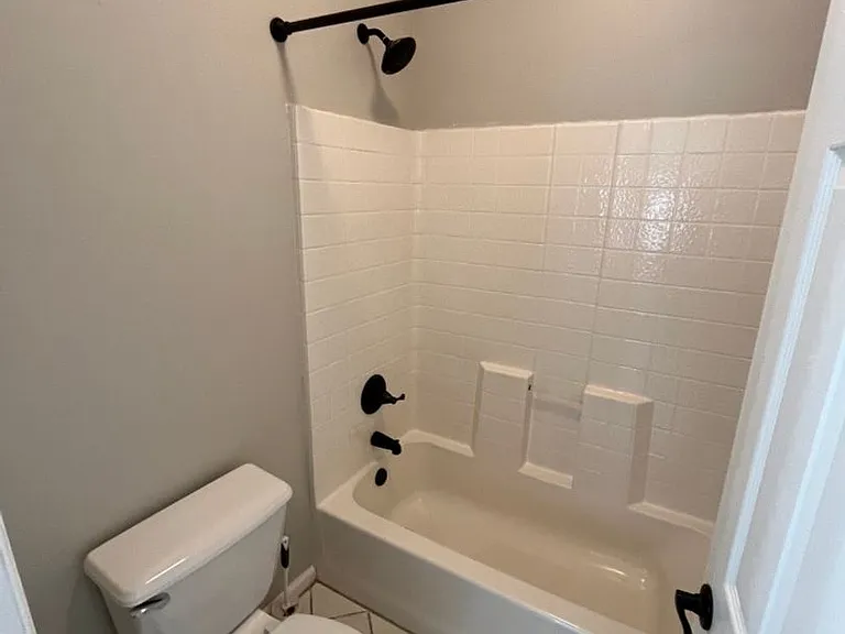 804 Churchill Xing — Photo 14