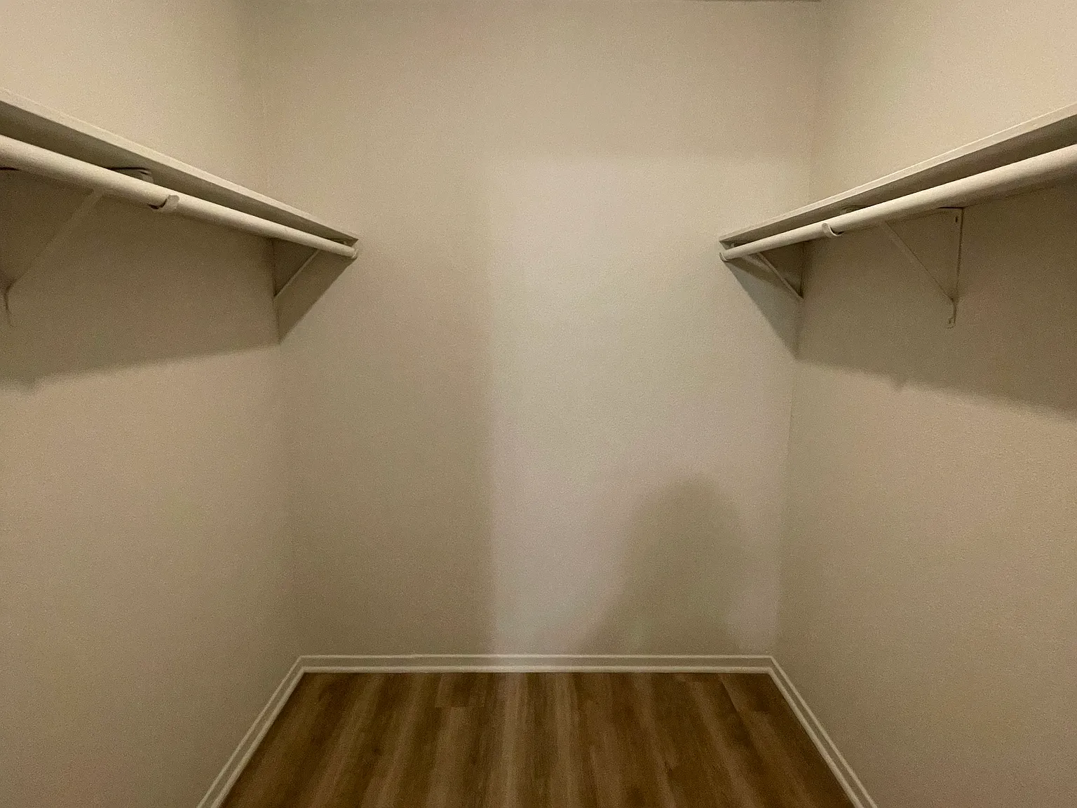 1521 W Court St — Photo 4