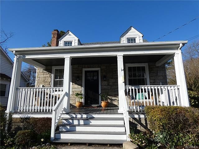 1st image of 1514 Byron St