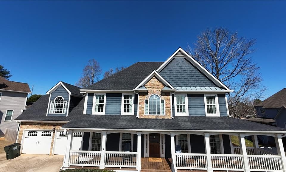 1st image of 38 W Chestnut Way