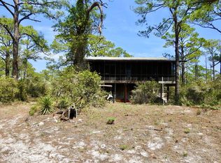 110/112 Anglers Rd, Carrabelle, FL 32322