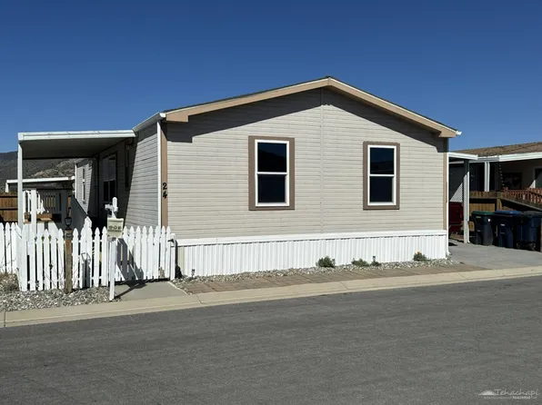 600 S Dennison Rd Spc 24, Tehachapi, CA 93561