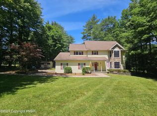431 Laurel Lake Rd, Bartonsville, PA 18321