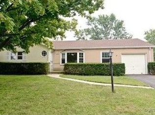 145 Arizona Blvd, Hoffman Estates, IL 60169