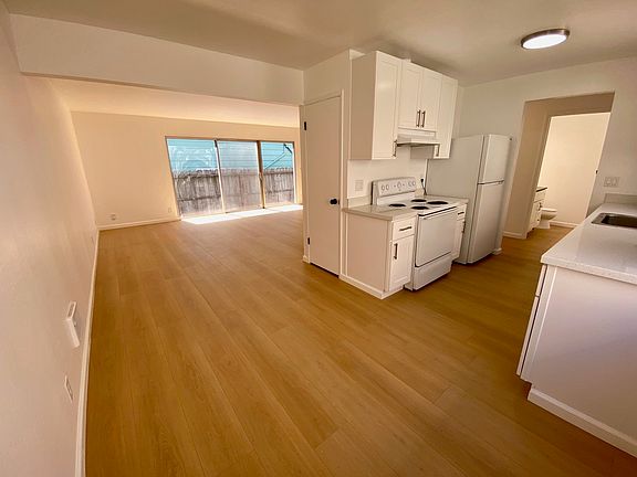 Connected dinning area