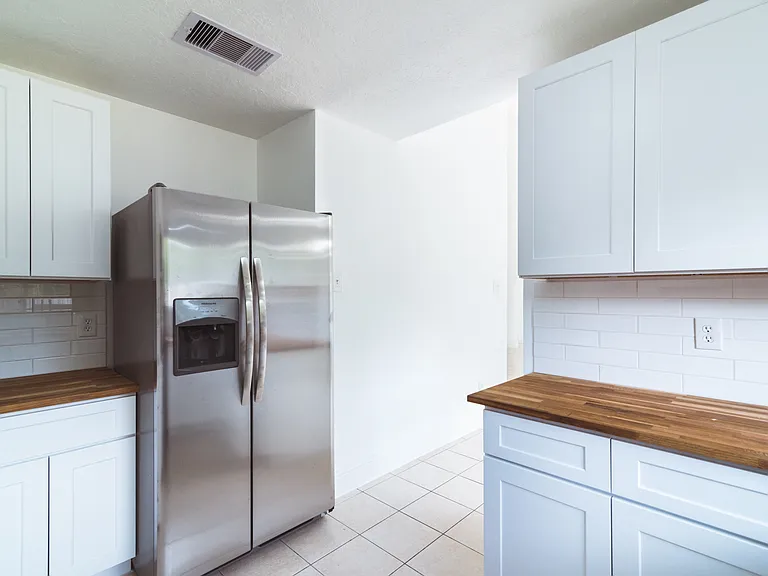 8602 Rockmont Ct — Photo 16