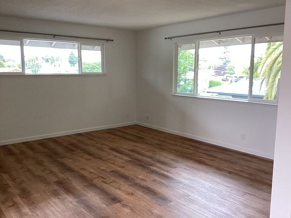 3rd image of 1786 Reinelt Ave APT 3
