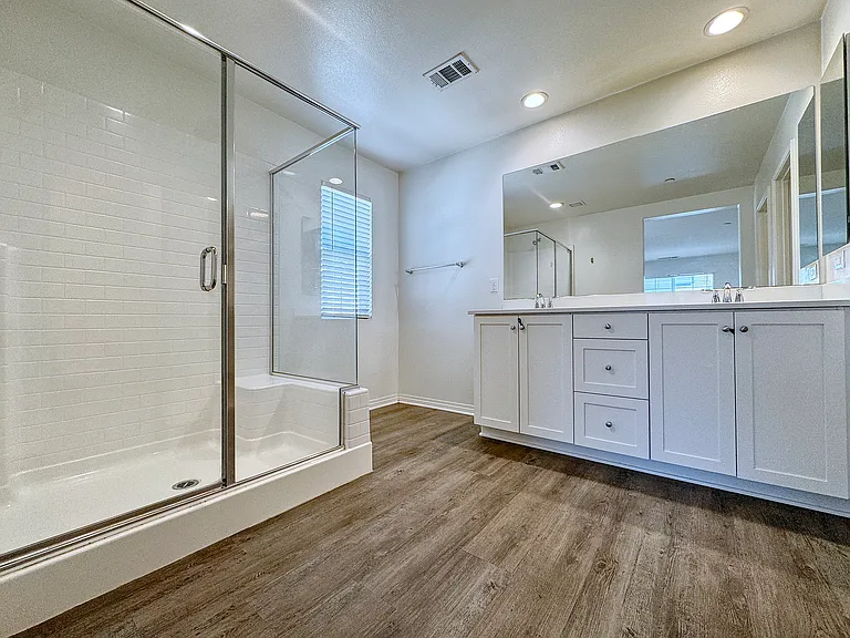 16075 Symphony Ln — Photo 18