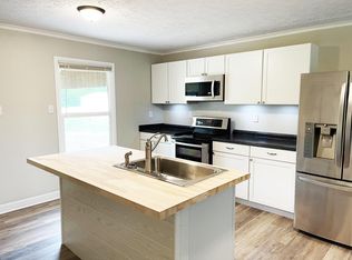 1179 Lawrence Rd, Murfreesboro, TN 37128