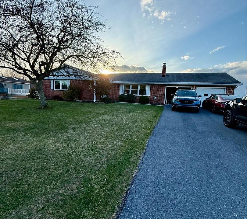 1st image of 139 Lawn Rd