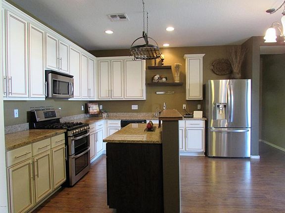 5th image of 26067 N 163rd Dr
