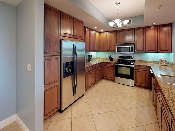 5th image of 608 Lost Key Dr Unit 303C