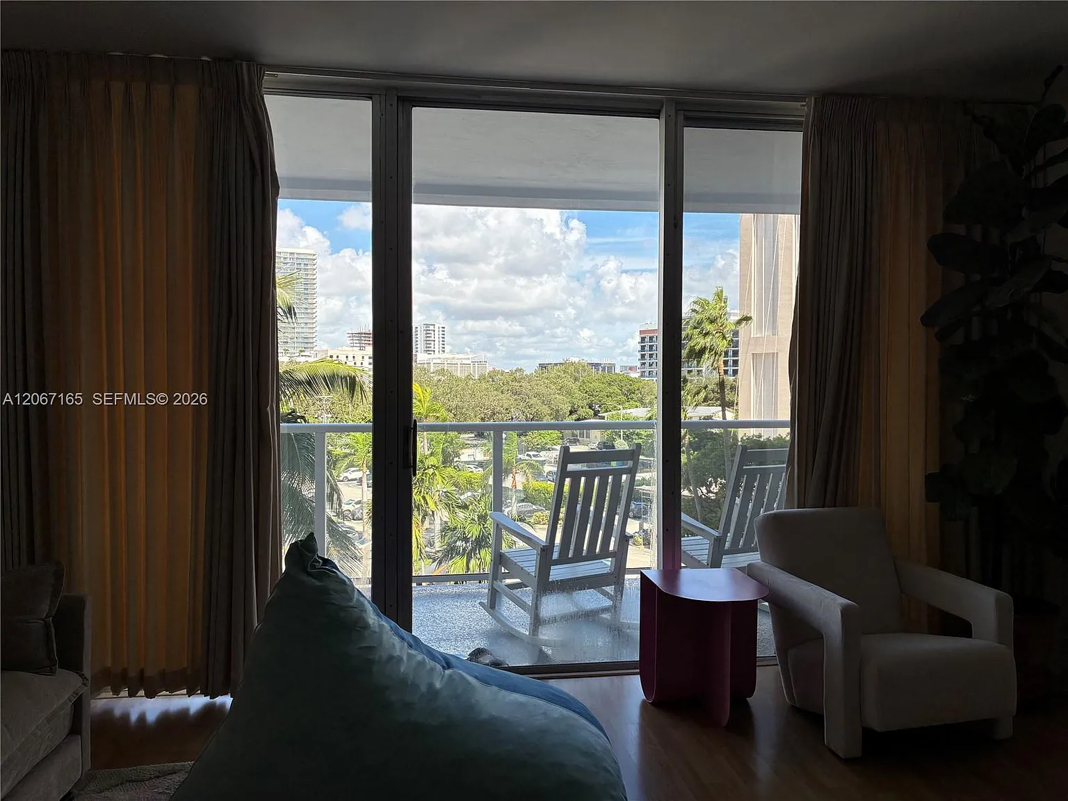 Bay Park Towers Condo — Photo 3