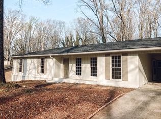 5012 Fitts Dr NE, Roswell, GA 30075