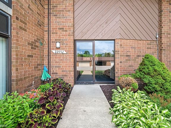 2nd image of 22952 Mastick Rd APT 101