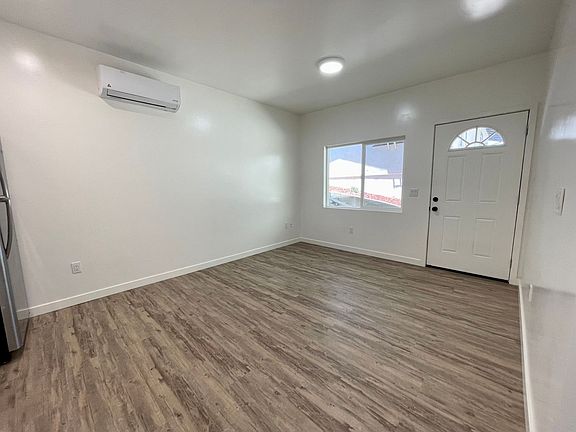 5th image of 3705 Alabama St #3707