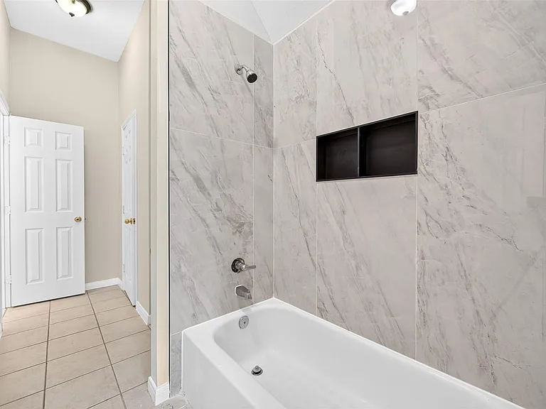 1007 Brannon Park Ln — Photo 41