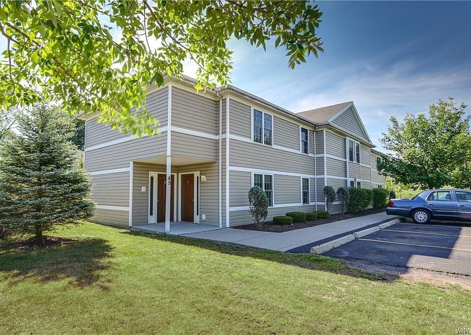 1st image of 45 Stonington Ln APT 3