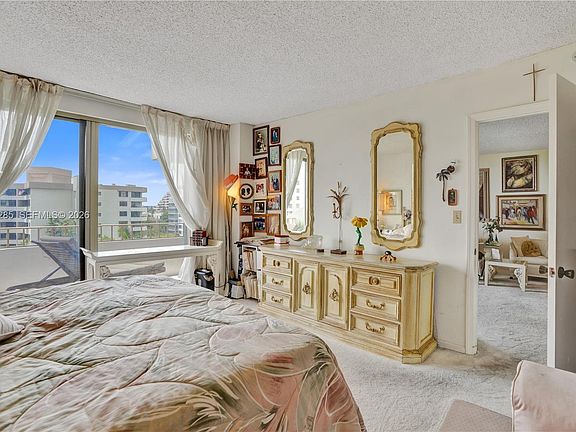 5th image of 155 Ocean Lane Dr APT 707