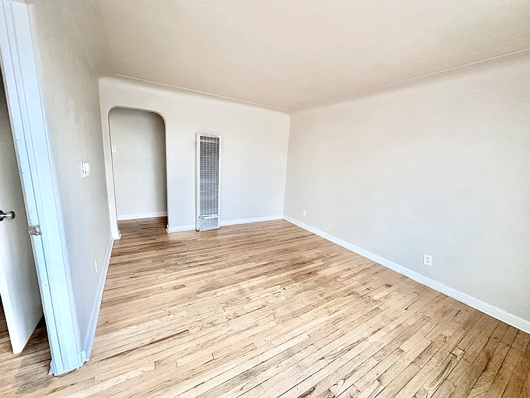 Unit 3 1x1 Top Floor