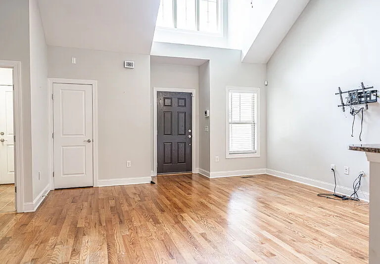 74 Cypress Cir — Photo 3