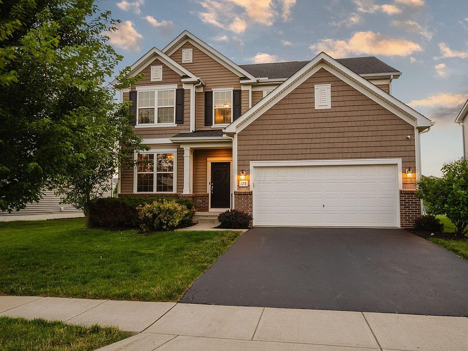 1st image of 128 Fescue Rd
