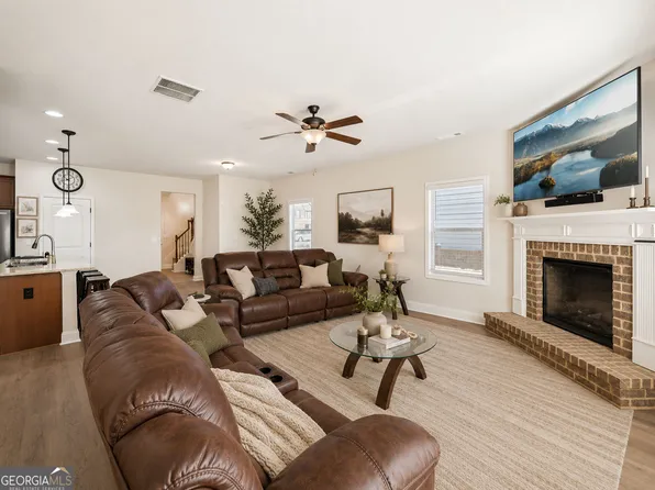 2002 Bridgewater Pass, Hampton, GA 30228