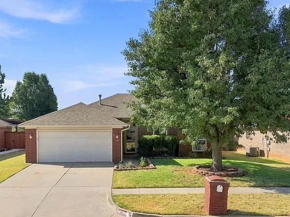 10708 NW 35th St, Yukon, OK 73099