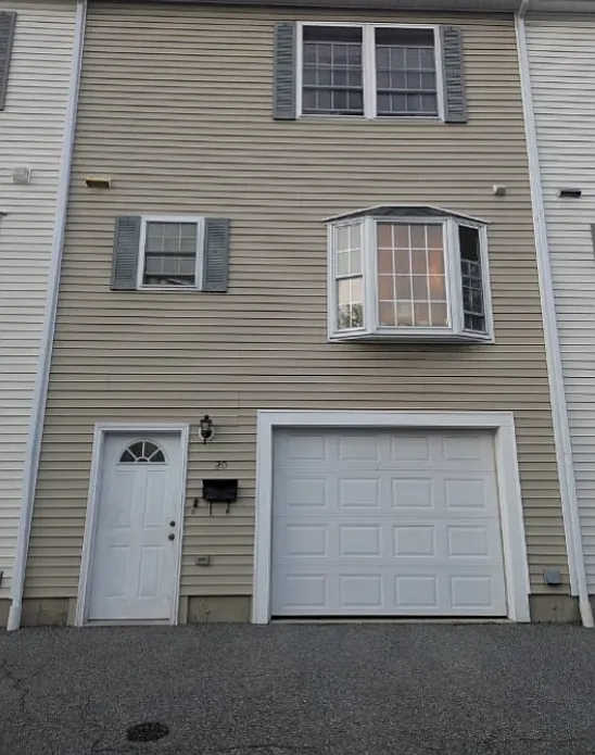 37 Glen Ave #20