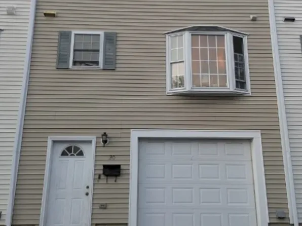 37 Glen Ave, Chelmsford, MA