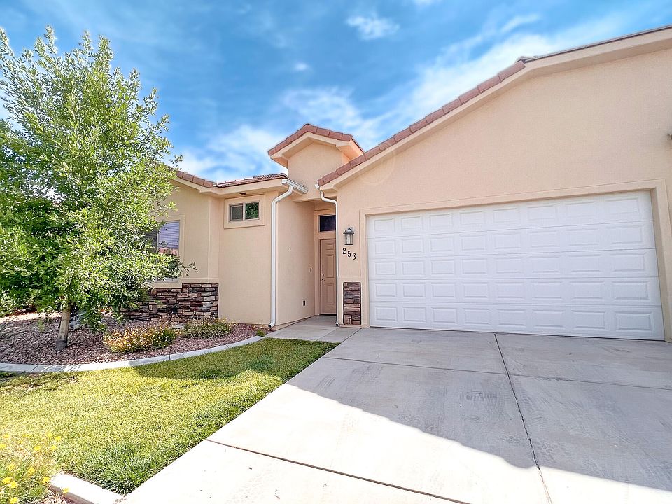 1st image of 253 N 2530 W