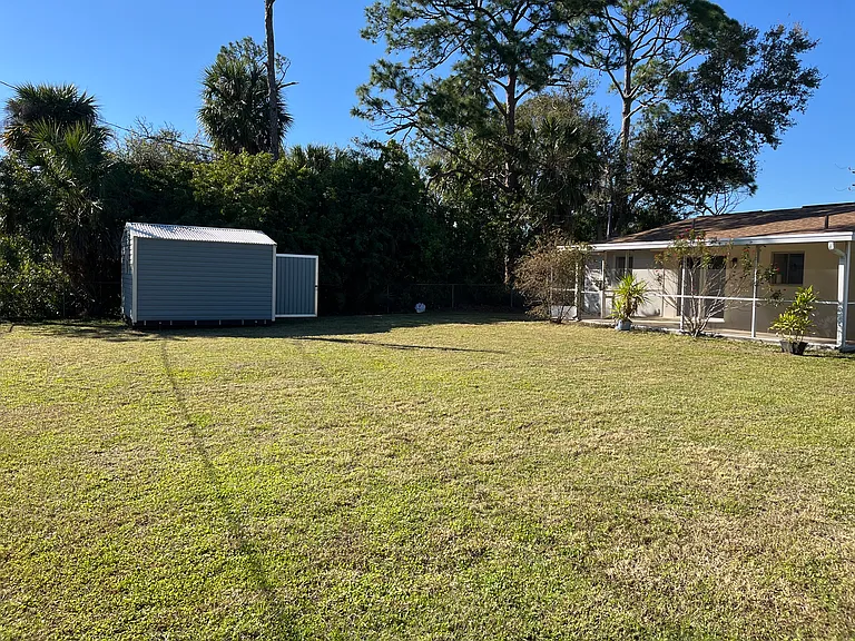 20233 Peachland Blvd — Photo 8