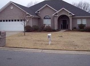 1125 Spatz Cir, Conway, AR 72034