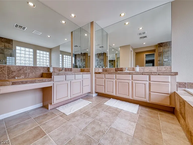 2526 Peaceful Prairie Ct #0 — Photo 34