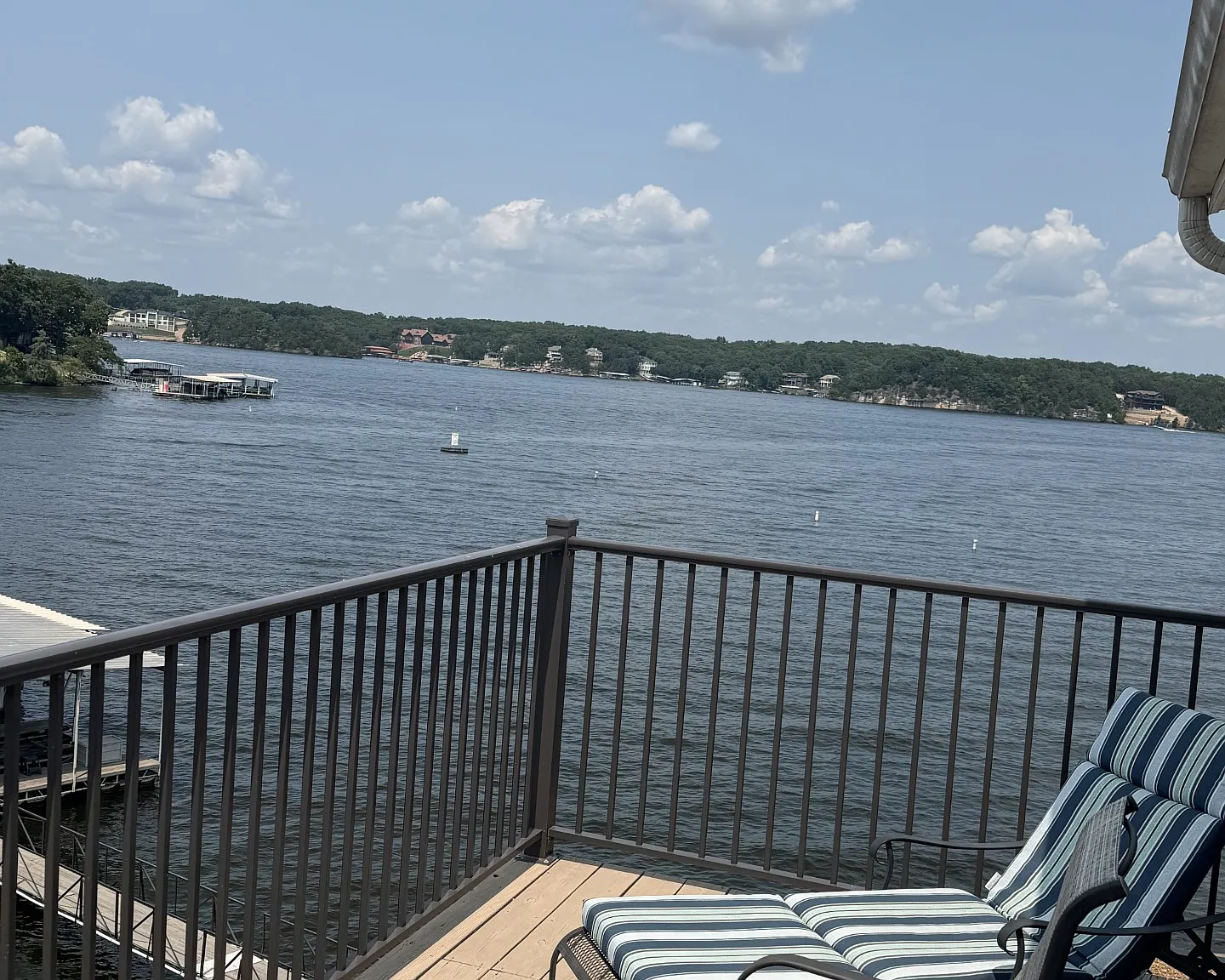 2 bed, 840 sqft, $1,200 — Photo 2