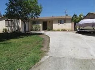 18711 E Linfield St, Azusa, CA 91702