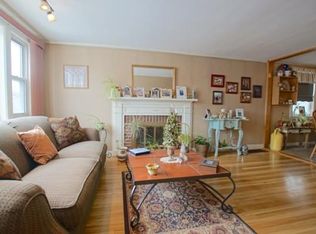 43 Dartmouth St, Beverly, MA 01915