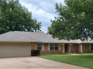 2607 Bluestem Rd, Ponca City, OK 74604