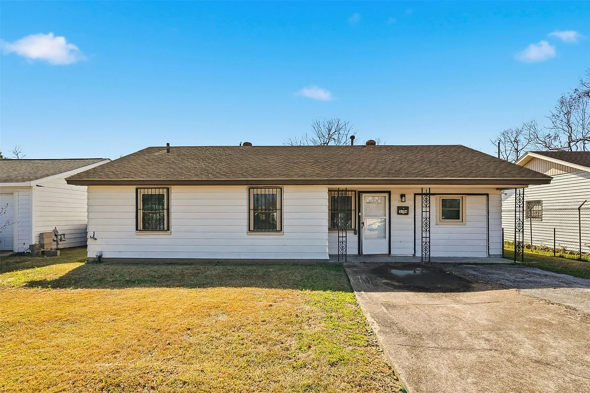 Photo 1 of 25 - 3106 Madeley St - Houston, TX Primary Photo - 3106 Madeley St