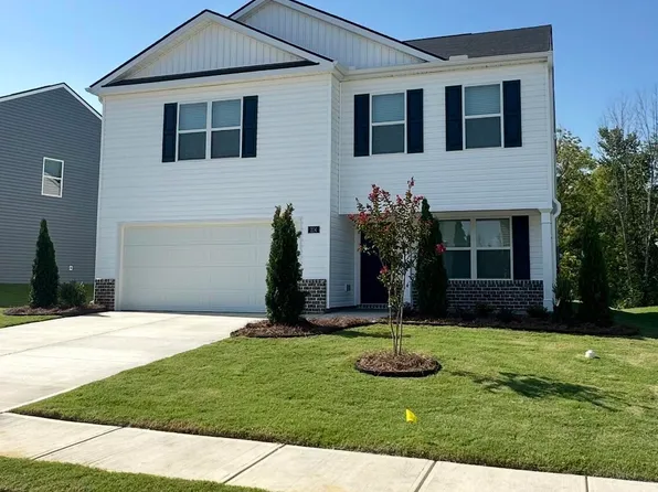 214 Hawks Dr, Rossville, GA 30741