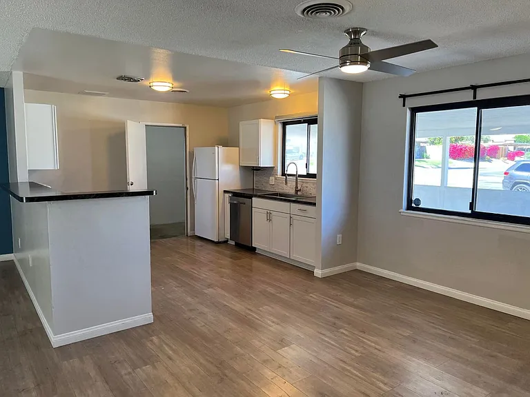 77215 Indiana Ave — Photo 5