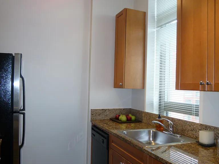 1500 Lexington Ave #17Q — Photo 9
