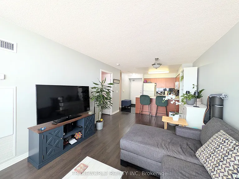 55 Harrison Garden Blvd #1206 — Photo 7