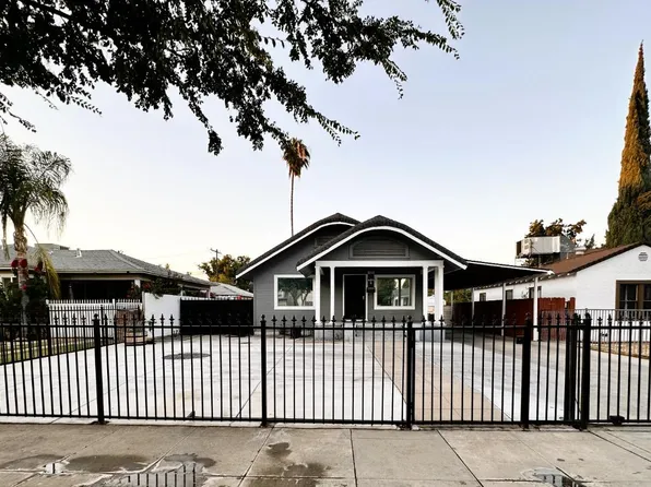 4519 E Illinois Ave, Fresno, CA 93702