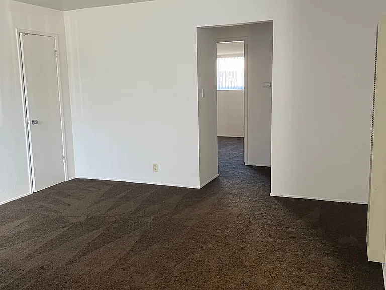 20519 Wisteria St #2 — Photo 3