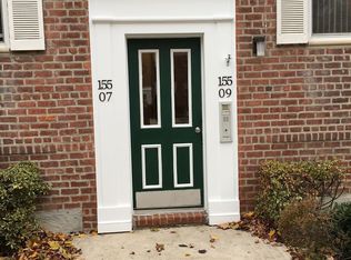 89-33 Shore Pkwy #2, Howard Beach, NY 11414