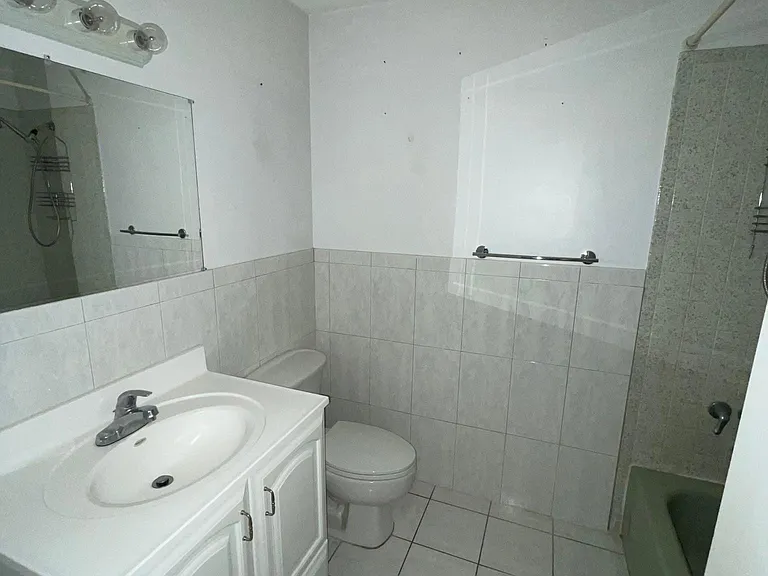825 Corvette Ave — Photo 6