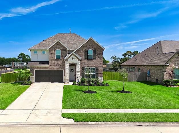 1st image of 11802 Autumn Leaf Dr