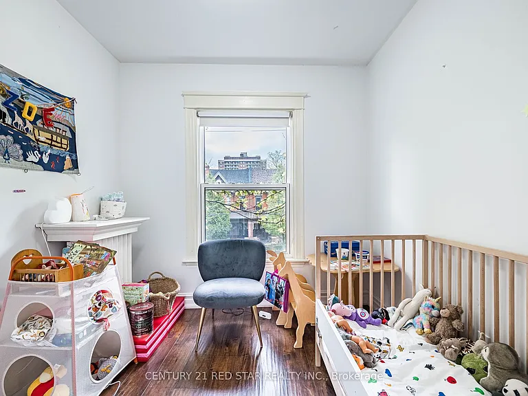 144 Bold St #UPPER — Photo 22