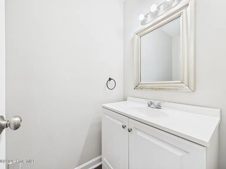 3516 Casine Ct — Photo 17